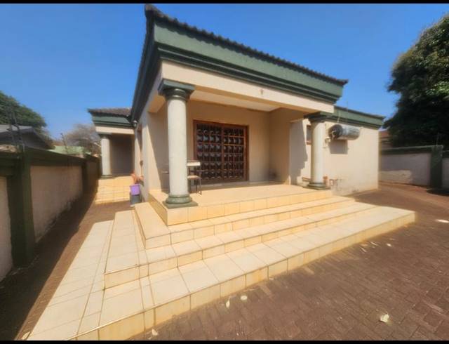 4 BEDROOM PROPERTY TO RENT IN SIBASA